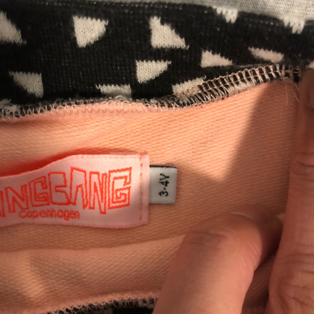 Sweaters - Picture 2 of 3